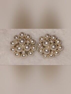 Vintage Faux Pearl Cluster Clip-On Earrings - Hong Kong